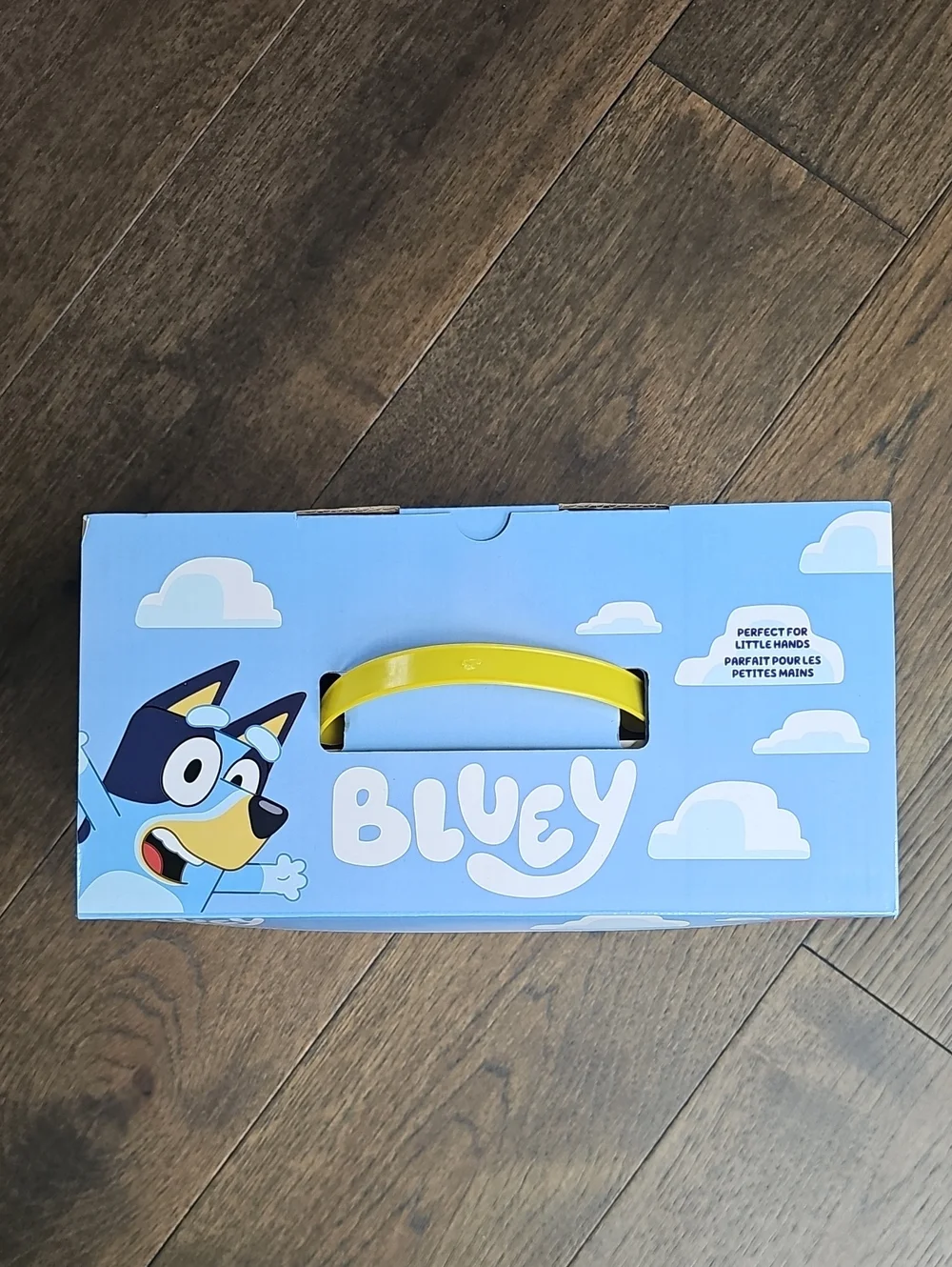 NIB OFFICIAL BLUEY BOWLING SET